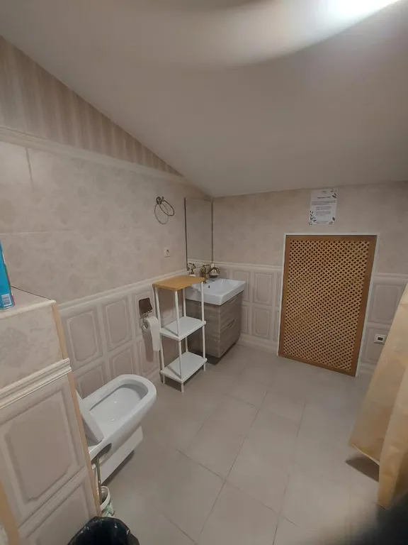 Белоснежная веранда и усадьба