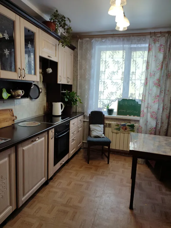 Большая комфортная квартира, рядом СК Звёздный, ж/д вокзал