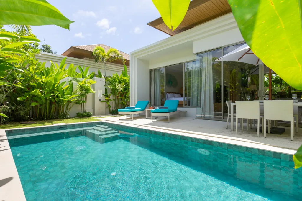 Светлая вилла с 3 спальнями и бассейном Бангтао, Лаян, Лагуна