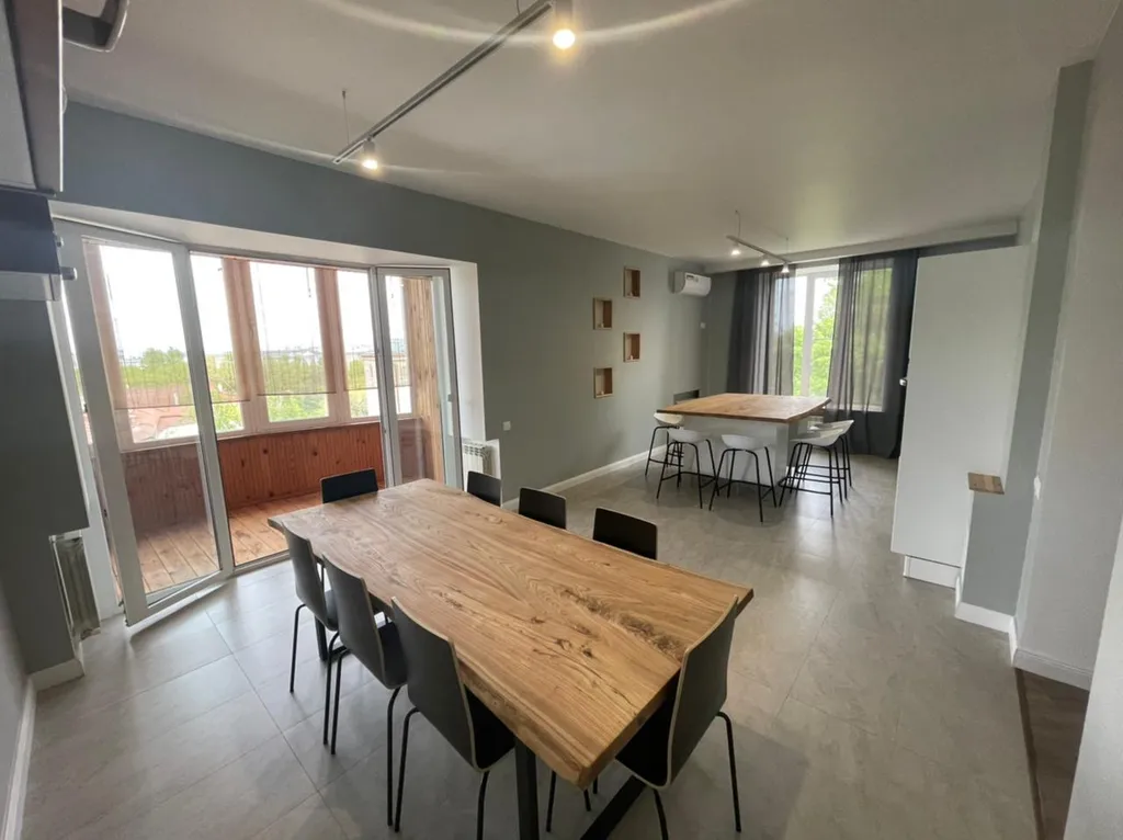 Двухуровневая квартира с панорамным видом на Казанский Кремль