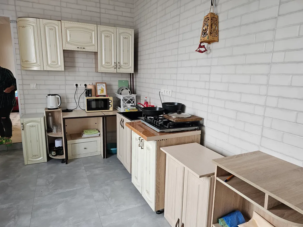 Целый этаж в частном доме в тихом районе