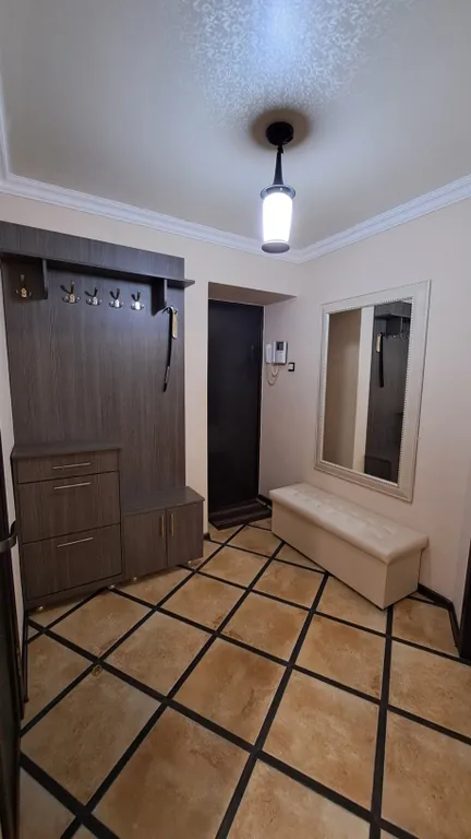 Однушка на Ленина с панорамным балконом