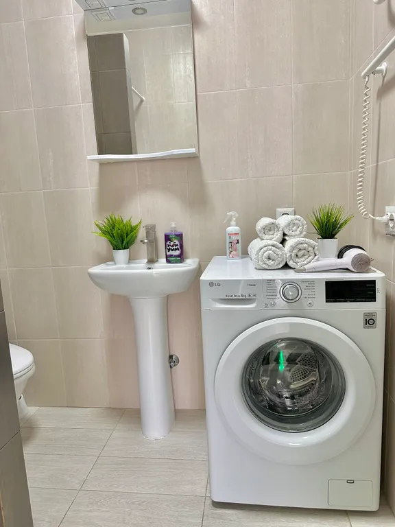 Квартира Квартира Евродвушка люкс — Мирное