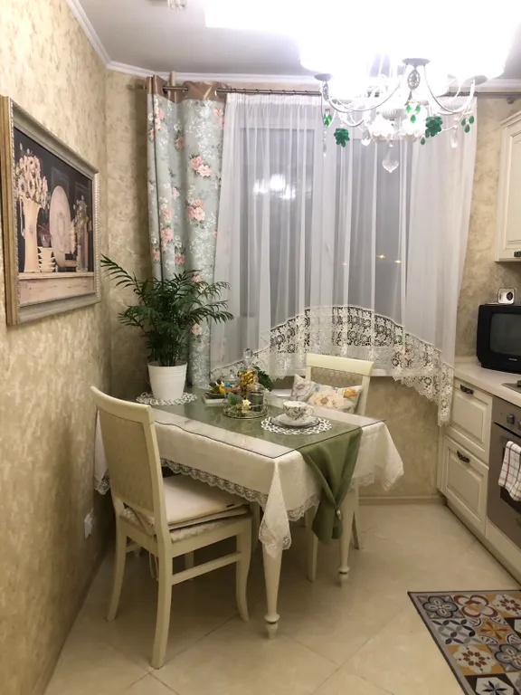 Сдаются 2 комнаты в Красивой 3-х комнатной квартире