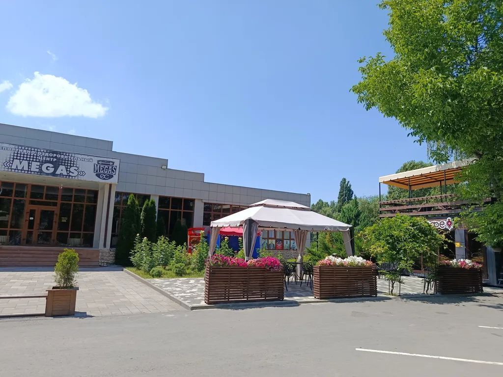 Уютная квартира у реки с панорамным видом на горы Машук и Бештау