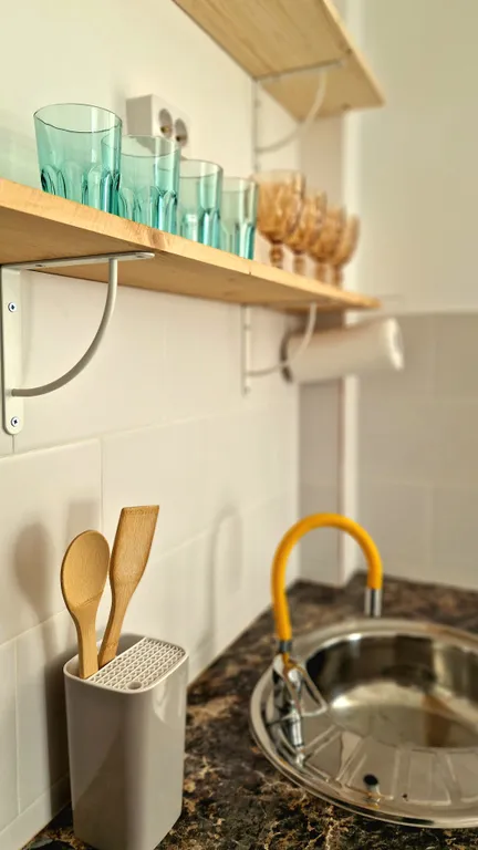 Уютная студия в лесу