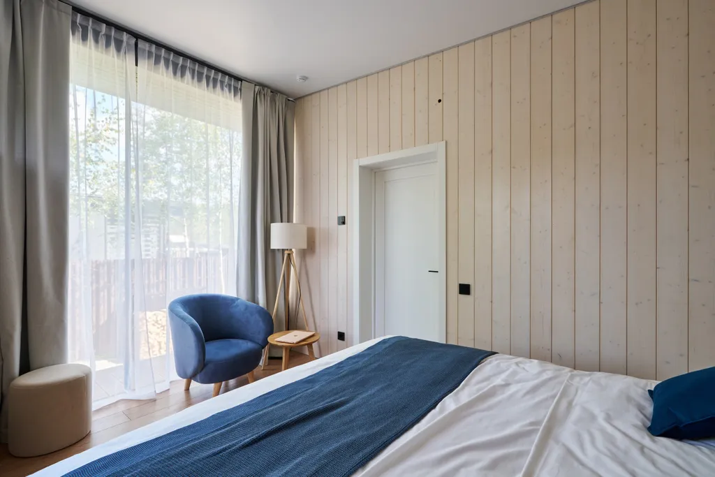 Коттедж Домик у реки в окружении сосен с камином, сауной и чаном — Семеновское