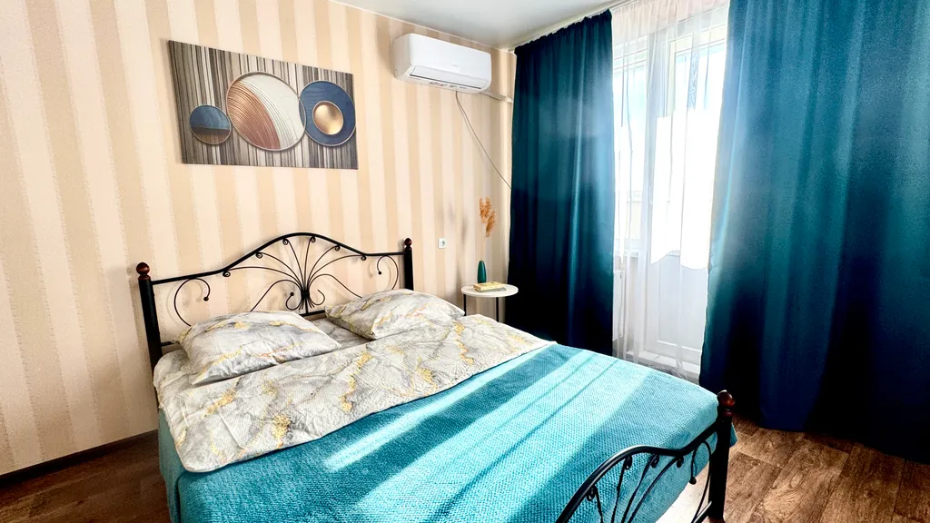 Студия с красивым видом на город