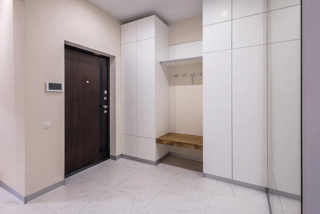 Квартира MyHomeYourHome в клубном доме с бассейном