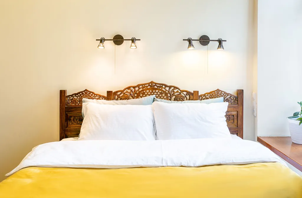 Светлый дом на Сенной