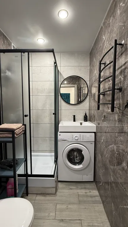 Мега вместительная трешка для дюжины гостей