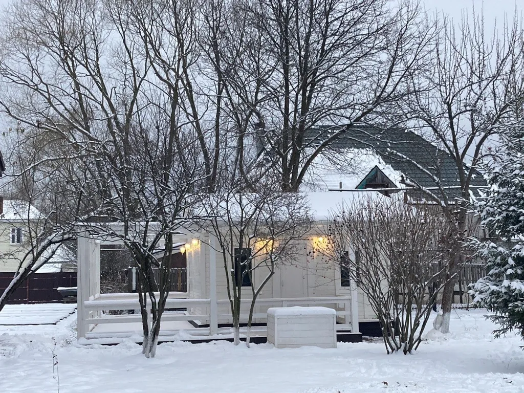 Большой светлый гостевой дом 230кв/м 50 соток участок