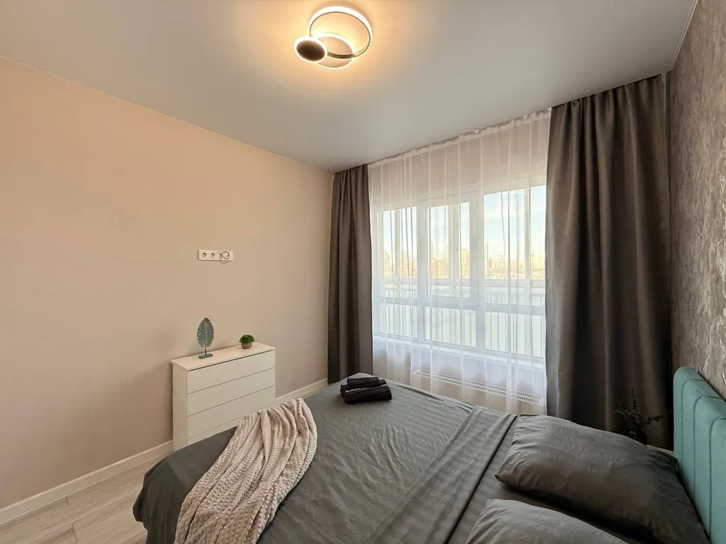 Просторная дизайнерская квартира возле аквапарка