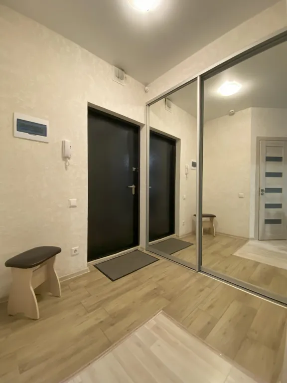 Просторная квартира, рядом Кадетское училище