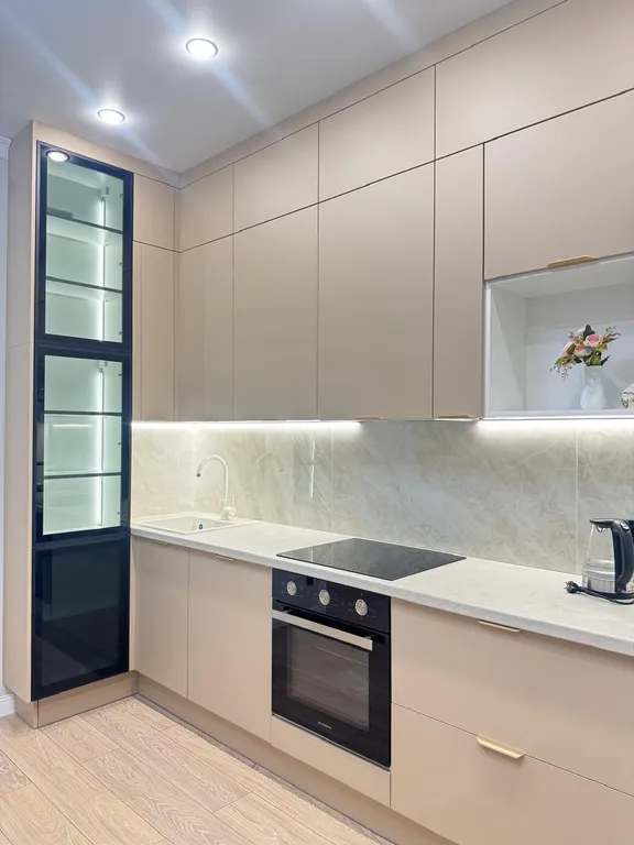 Полноценная двухкомнатная квартира вблизи Хан шатыра