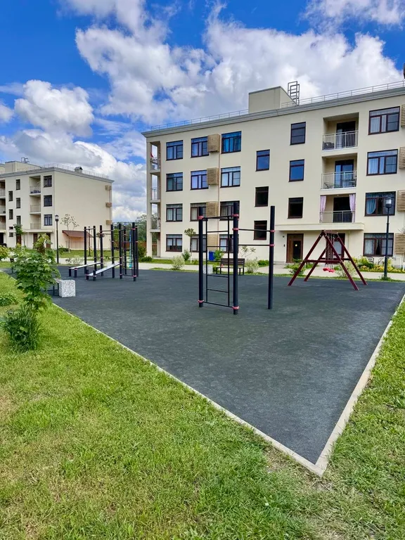 Квартира с позитивной энергетикой и кинотеатром рядом с Кипарисами