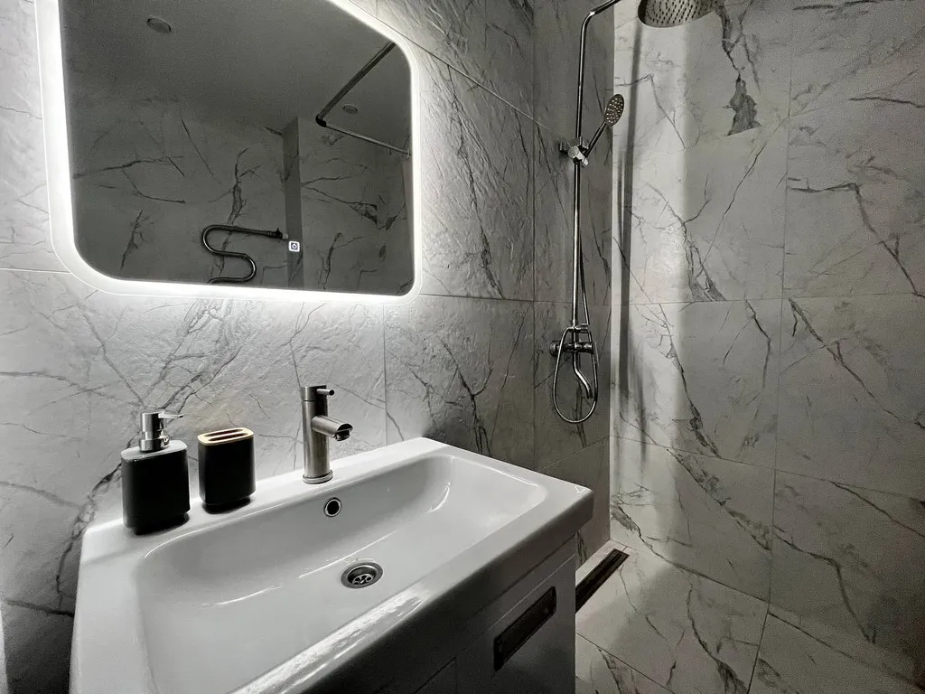 Уютная комфортная квартира в светлых тонах