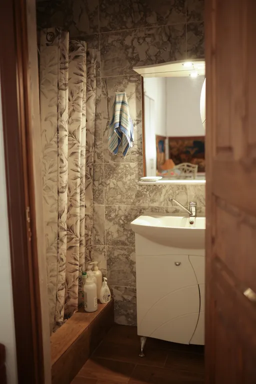 Коттедж Уютный дом недалеко от моря в русском стиле — Широкая Балка