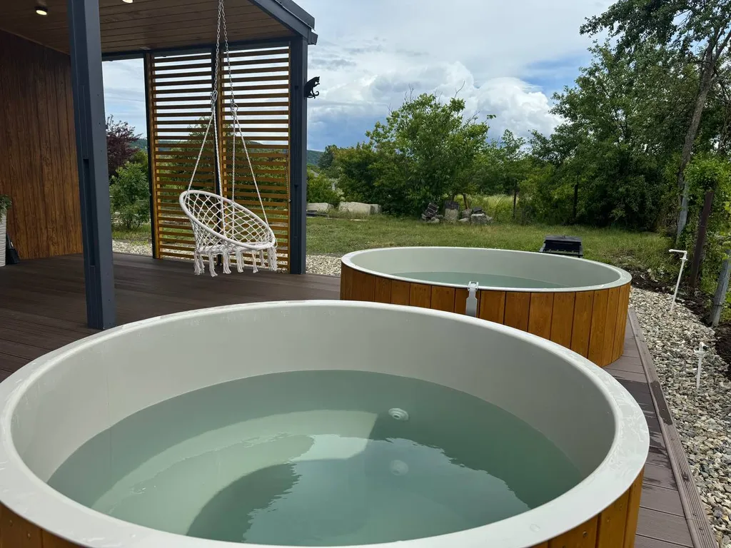 Вилла с купелями и баней