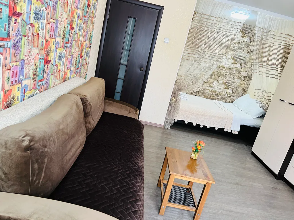 1-комнатная квартира в деловом и историческом центре города с новогодней елкой — аренда посуточно в Нижний Новгород