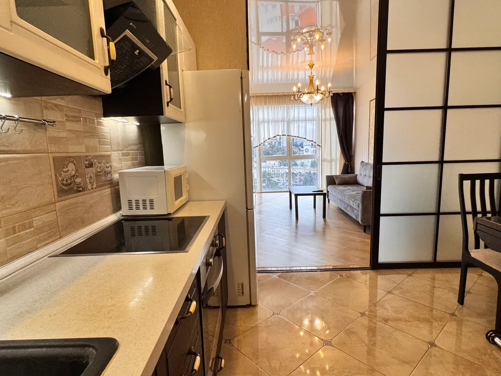 Квартира в центре с видом на морской порт