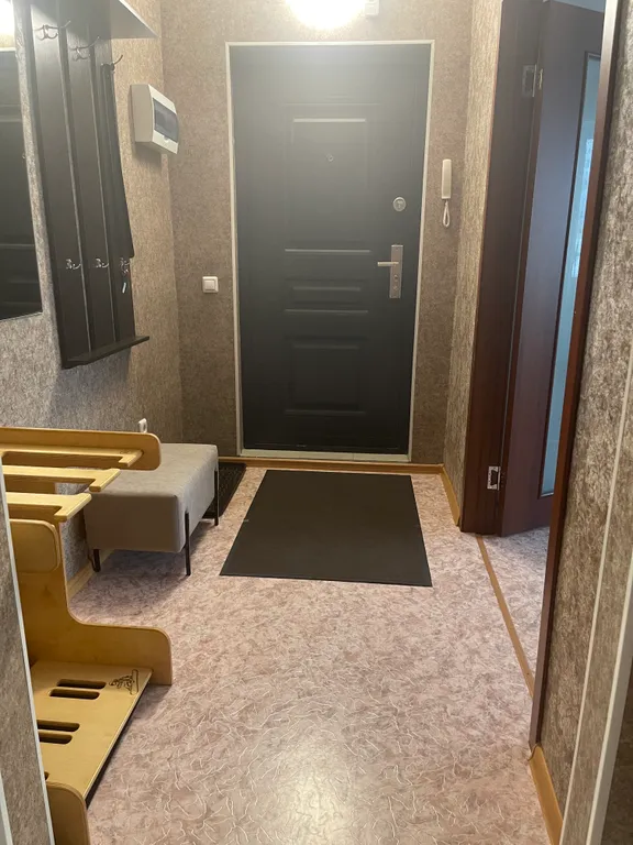 Квартира Трехкомнатная квартира в центре поселка — Шерегеш