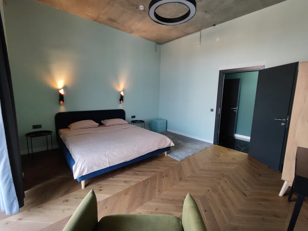 Двухэтажный пентхаус в самом центре