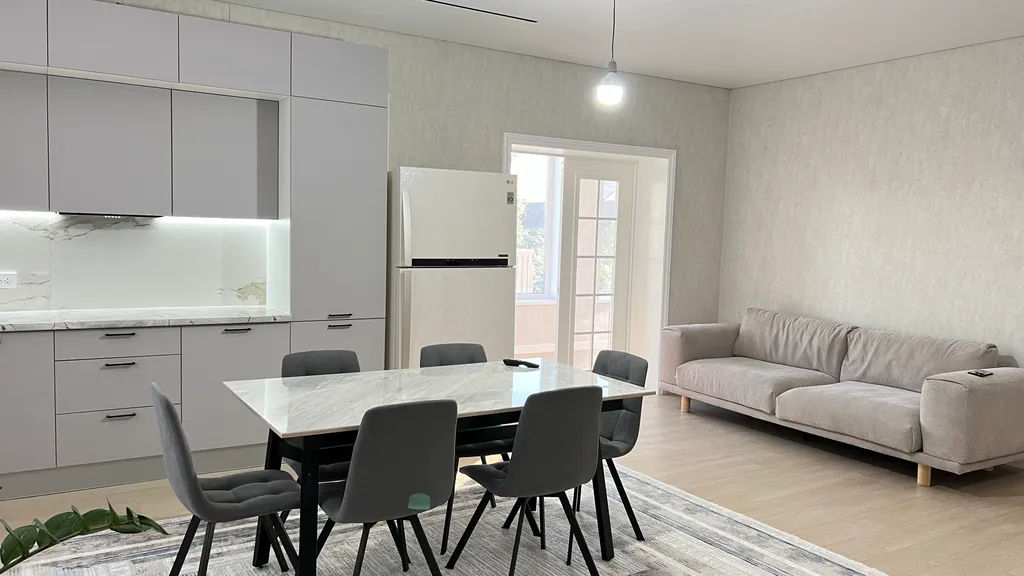 Уютный просторный дом со двором, круглосуточная вода