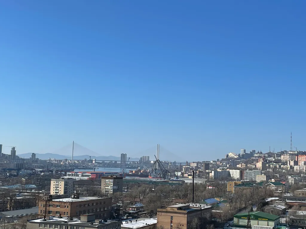 Студия в новом доме с видом на Золотой Рог