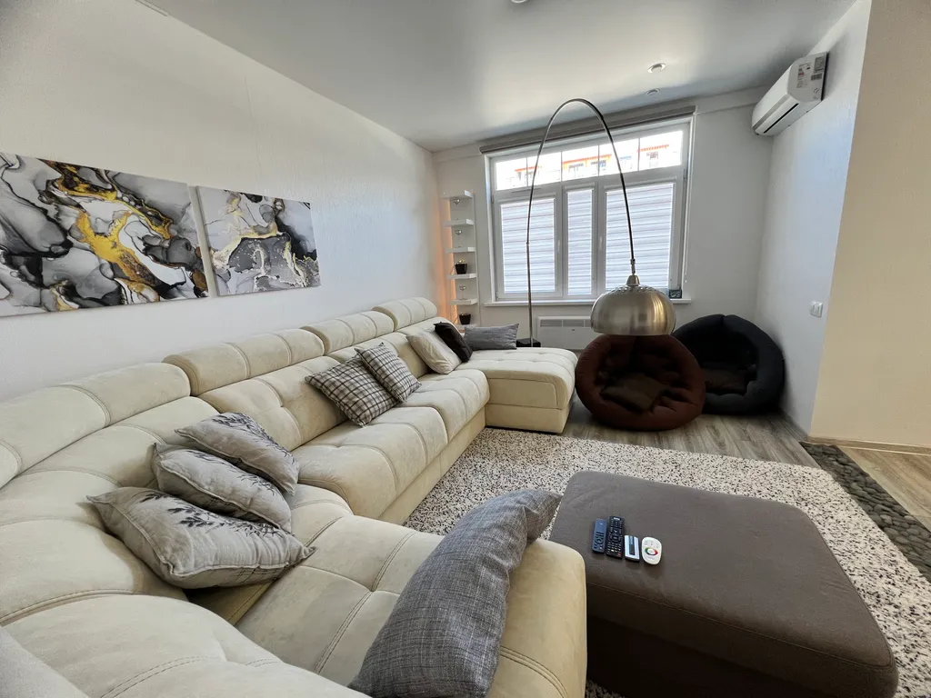 Эксклюзивная квартира с выходом на бассейн