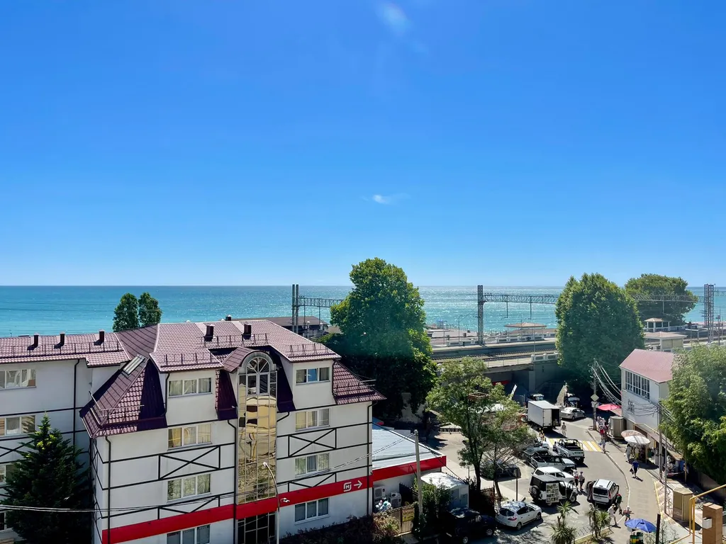 Двухкомнатная квартира с видом на море