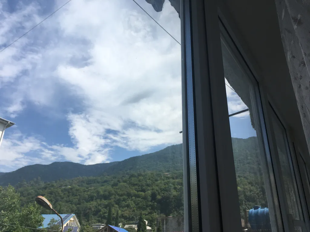 Просторная квартира в Гаграх возле моря