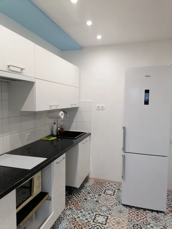 Апартамент с видом на храм Александра Невского