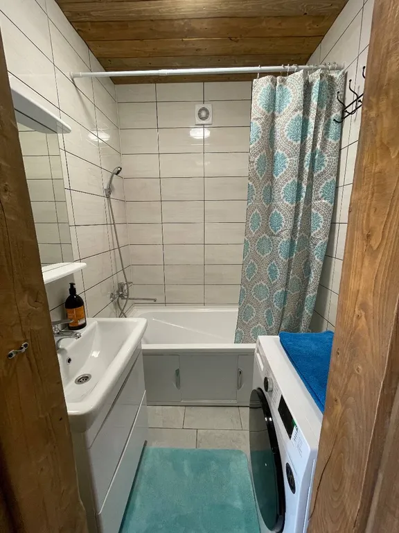 Евроквартира возле Ледовой арены