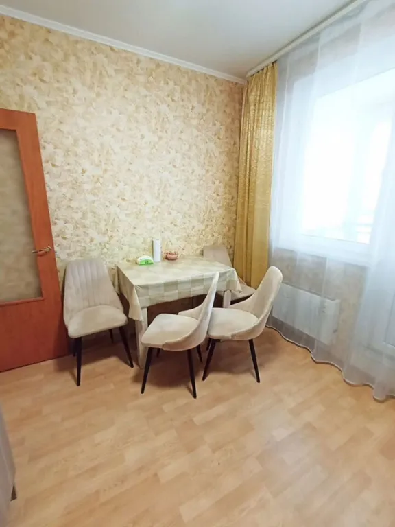 Уютнaя светлая квaртира на высоком 21 этаже