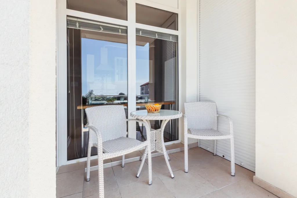 Апартамент с балконом с видом на море