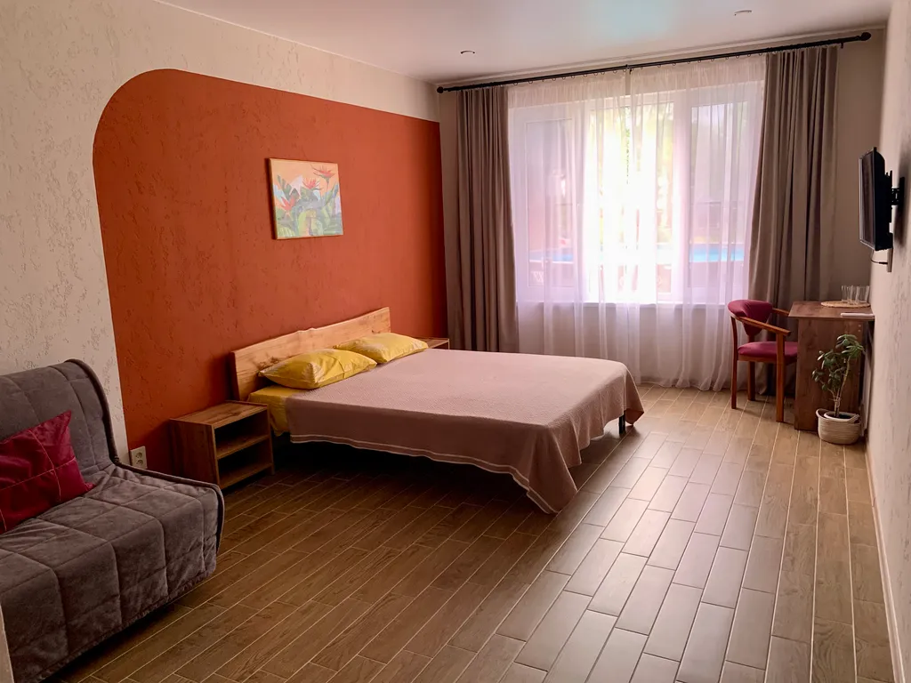 Комфортный номер в окружении гор