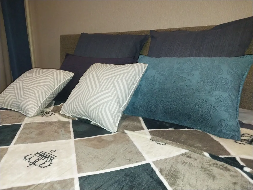 Уютная квартира в доме комфорт класса в центре рыдом с университетом