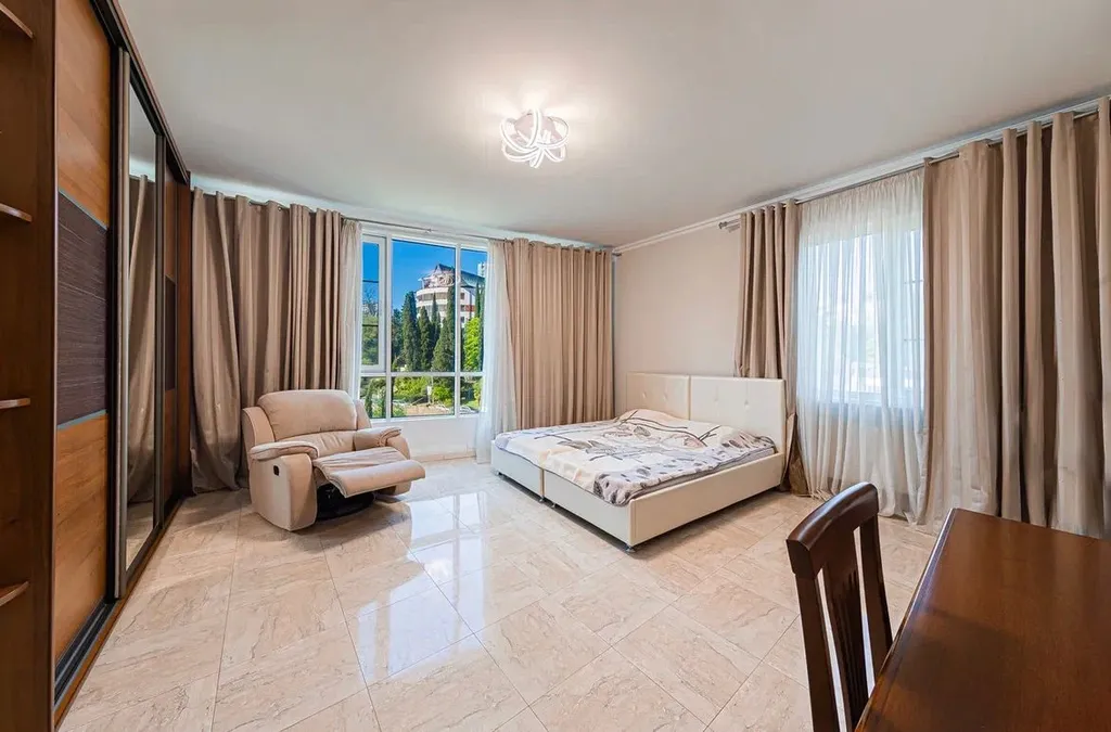 Квартира на первой береговой линии