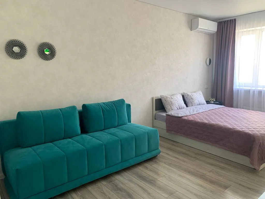 Квартира Светлая и уютная квартира для вашего отдыха! — Самара