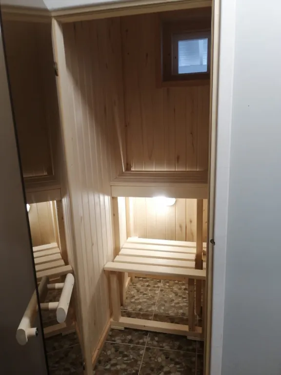 Уютный дом на берегу речки, в финском стиле