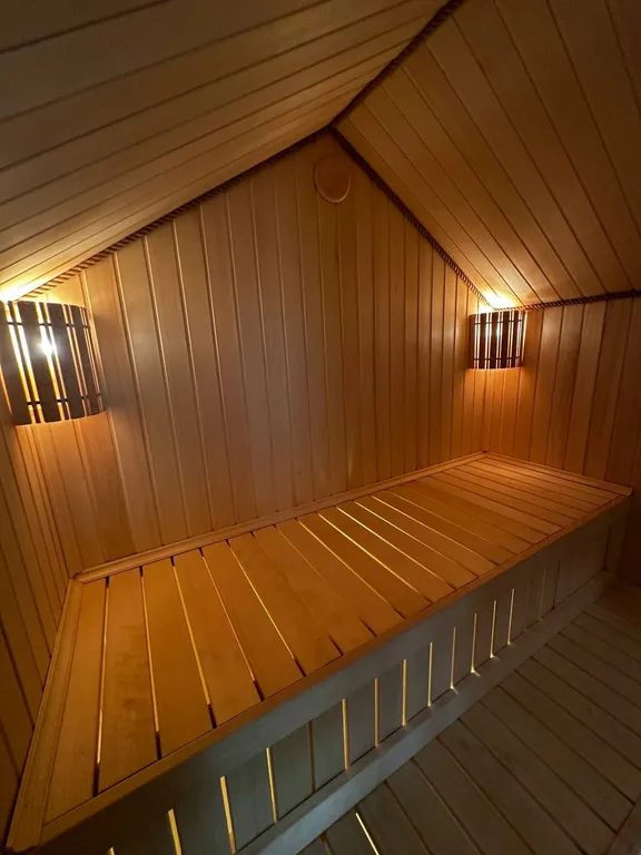 Двухэтажный дом 472 с банным чаном и камином