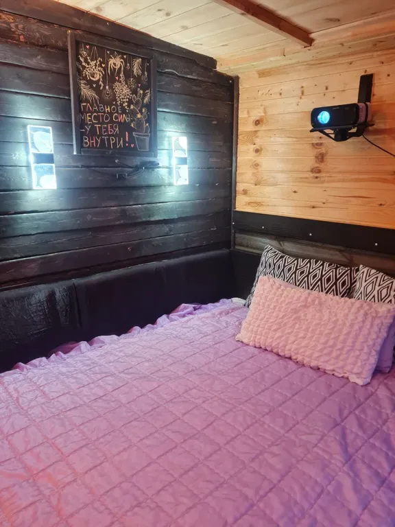 2-к. дом с сауной у речки