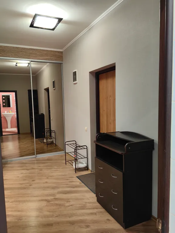 Квартира Просторная однокомнатная квартира с частичным видом на Волгу — Самара