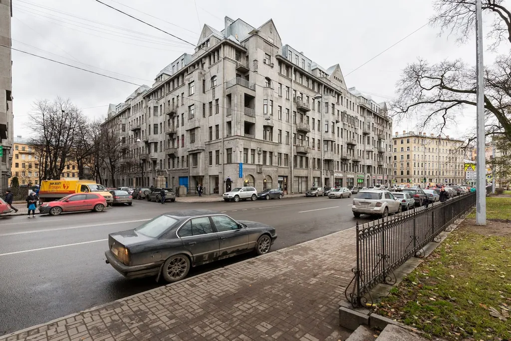 Квартира Скромная, но вместительная квартира в прекрасном центре — Санкт-Петербург