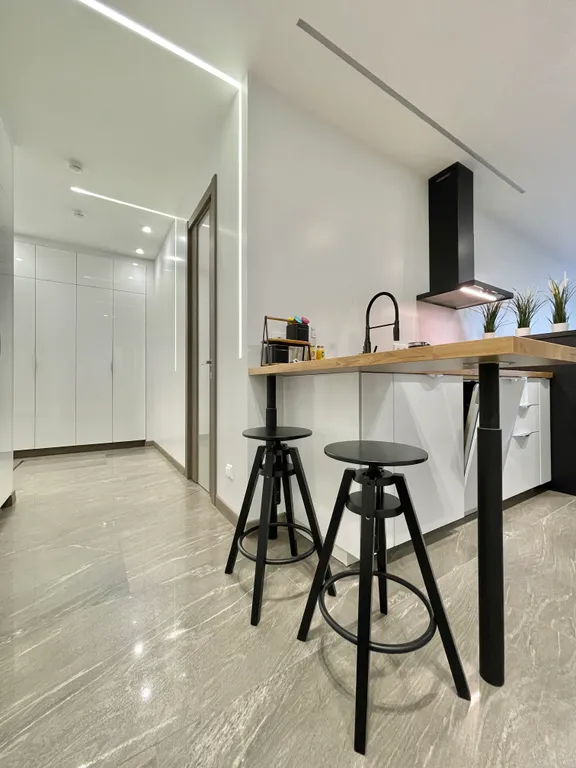 YOUR ROSTOV APART у Театральной площади