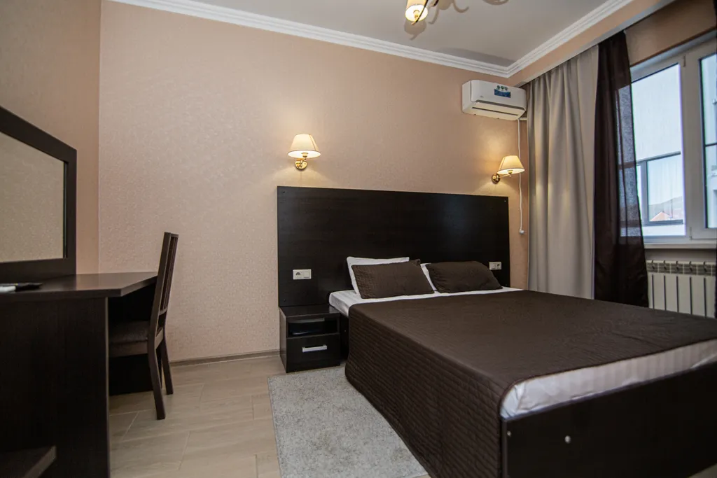 Двухкомнатный номер с подогреваемым бассейном и балконом