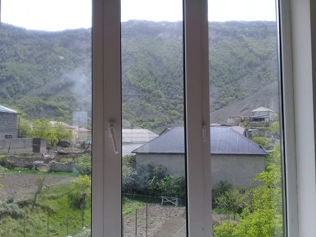 Большой уютный дом с видом на горы