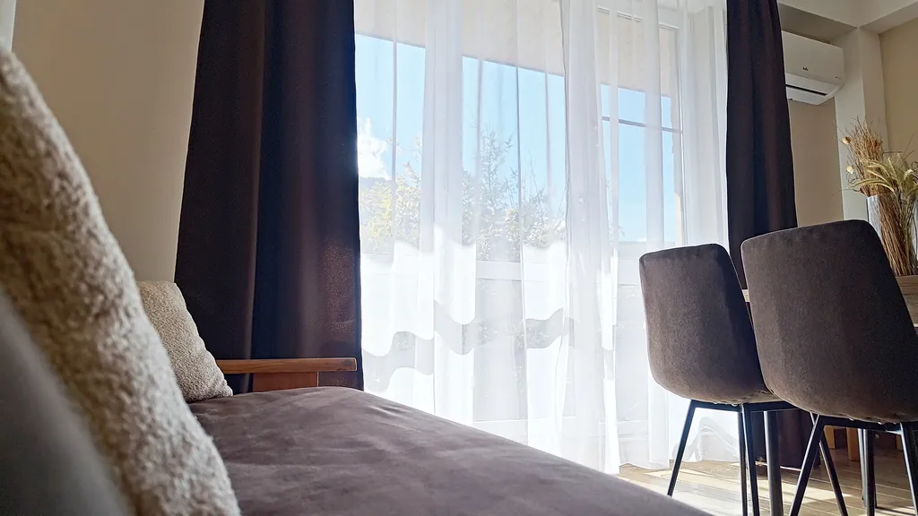 Апартамент в стиле Рустик с просторной спальней