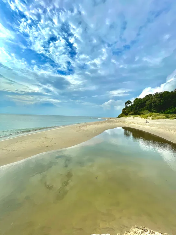 Большая и уютная квартира с видом на море